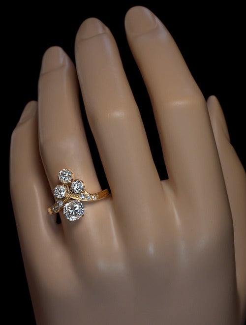 Belle Epoque Ladies' Diamond Ring In Excellent Condition In Chicago, IL