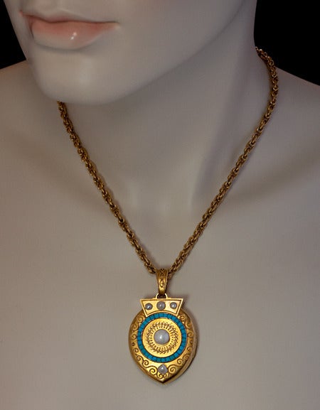 revival jewelry locket