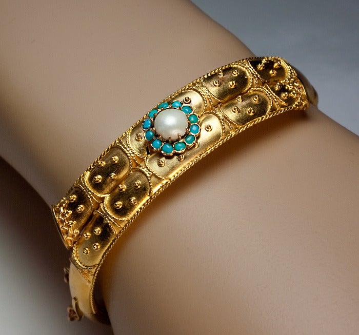 Women's Antique Etruscan Revival Gold Bangle Bracelet