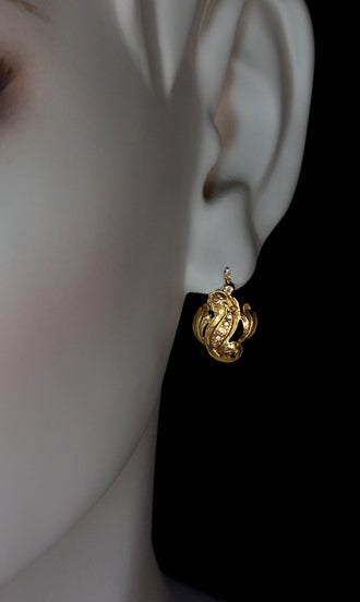 Women's Antique Russian Gold Leaf Day-Night Earrings c. 1870