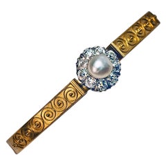 Pulsera brazalete de oro con joyas Faberge Archaeological Revival