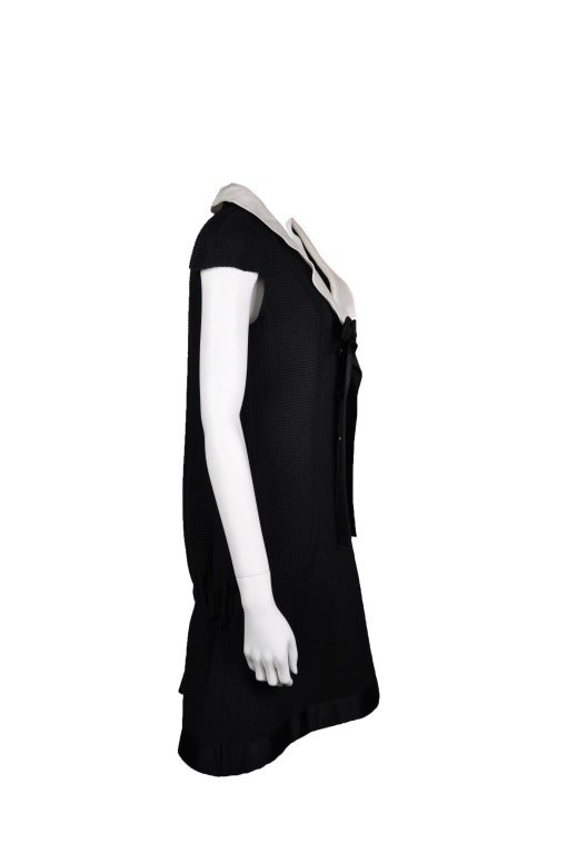 Women's Chanel 2012 Black & White Cap Sleeve Dress FR38