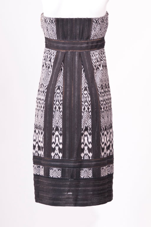 Missoni Black and White Crochet Knit Strapless Dress In New Condition In Hong Kong, Hong Kong