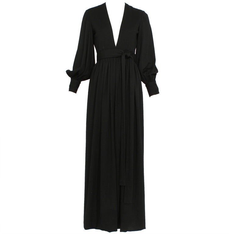 NORELL-TASSELL Black 1970s Blouson Sleeve Maxi Dress For Sale