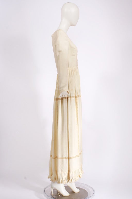 Women's Louis Feraud Haute Couture Cream 1970s Peasant Dress