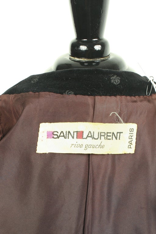 Iconic YVES SAINT LAURENT 1970's Velvet Embroidred Jacket For Sale 1