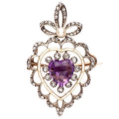 18 Karat Amethyst, Diamond, Natural Pearl Heart Pendant Brooch
