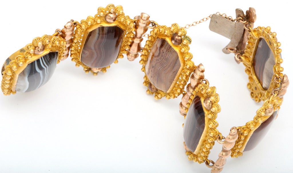 Bracelet Pinchbeck en agate géorgienne à large bande Excellent état - En vente à Stamford, CT