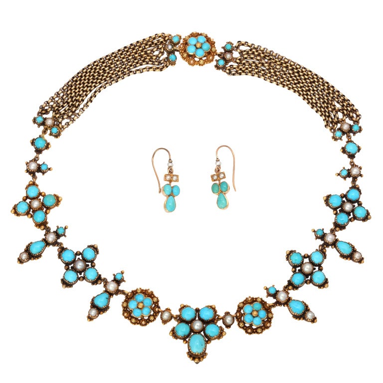 Un collier ancien victorien en perles naturelles et turquoises en vente