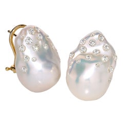 RUSSELL TRUSSO White Baroque Pearl Diamond-Embedded Earrings