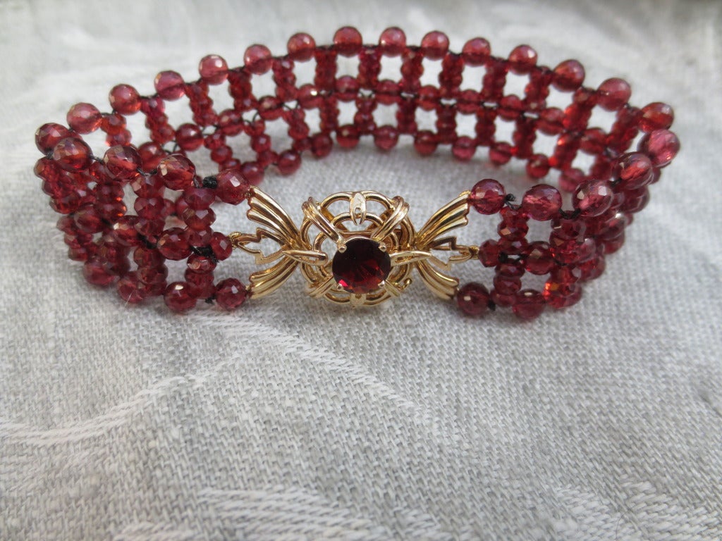 garnet bead bracelet