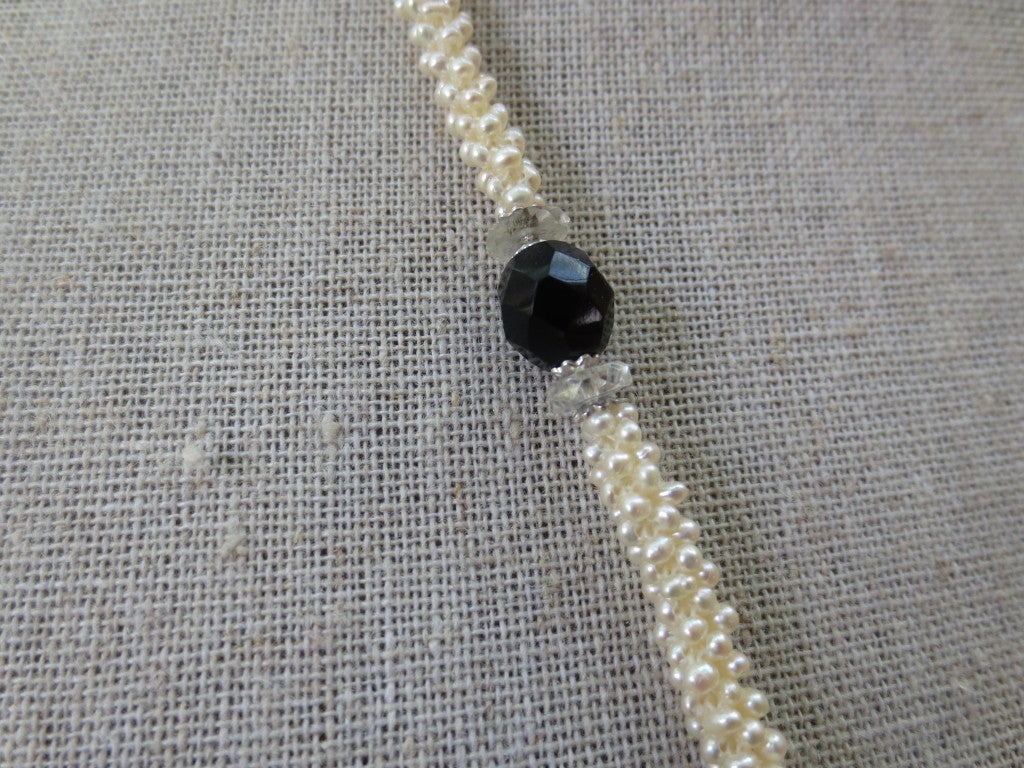 Women's Woven Pearl & Onyx Bead Rope Lariat Necklace w. Large Baroque Pearl & Tassel