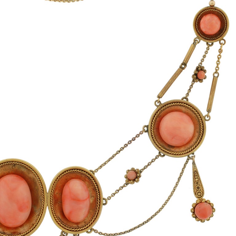 Women's Victorian Dramatic Coral Festoon Necklace