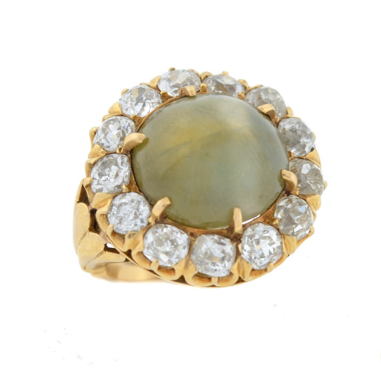 Victorian Striking Cat's Eye Chrysoberyl Diamond Ring In Excellent Condition In Narberth, PA