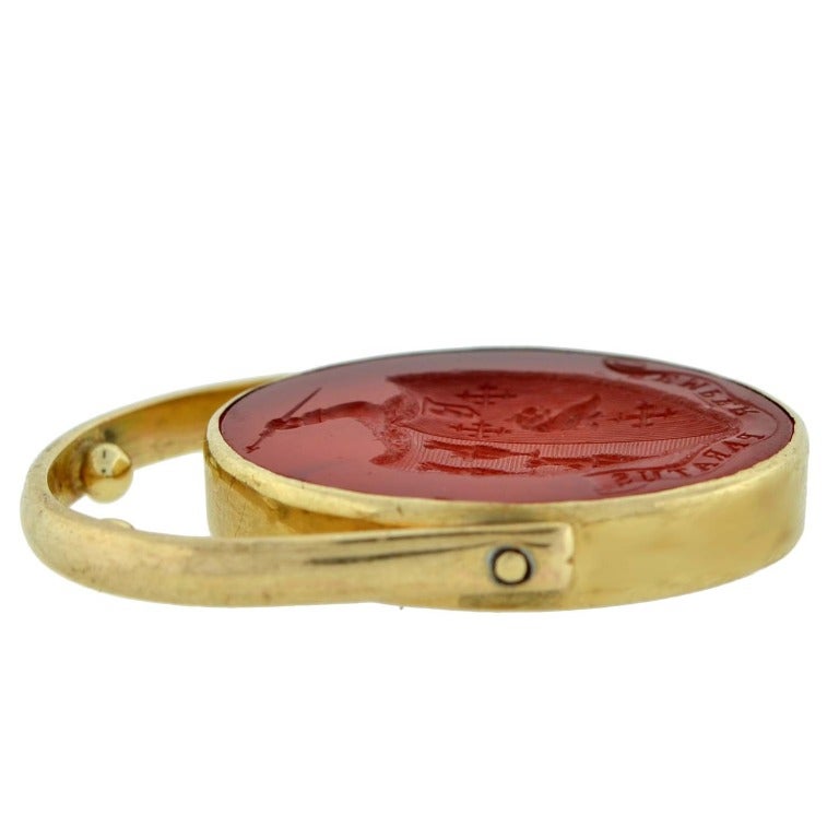 Viktorianischer geschnitzter Karneol Familienwappen Intaglio Flip Ring für Damen oder Herren