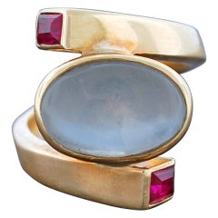 Vintage ANTONIO PINEDA Moonstone & Ruby Gold Ring