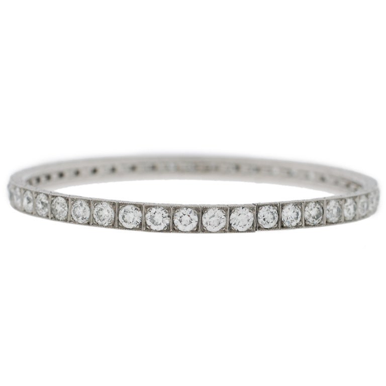 Art Deco Diamond & Platinum Expandable Bangle 8.77ctw In Excellent Condition In Narberth, PA