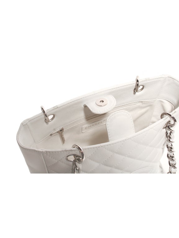 Chanel White Caviar Quilted Tote Bag For Sale 4