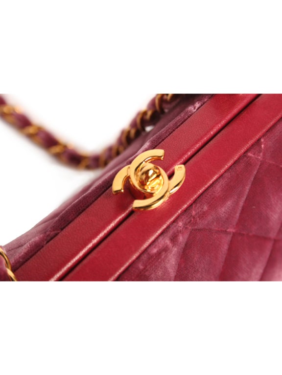 Chanel Quilted Velvet Shoulder Bag For Sale 2