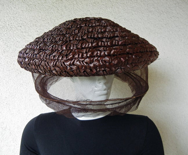 Nero Gilbert Adrian Rare One-of-a-Kind Custom Bee Keeper Hat  Excellent Condition in vendita
