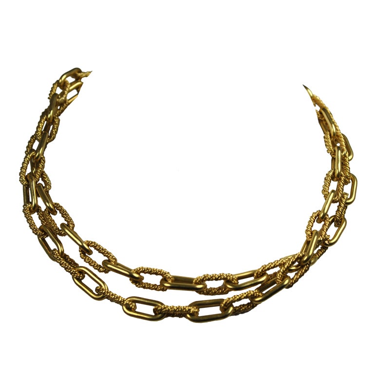 High Quality Heavy Handmade Gold Link Necklace For Sale
