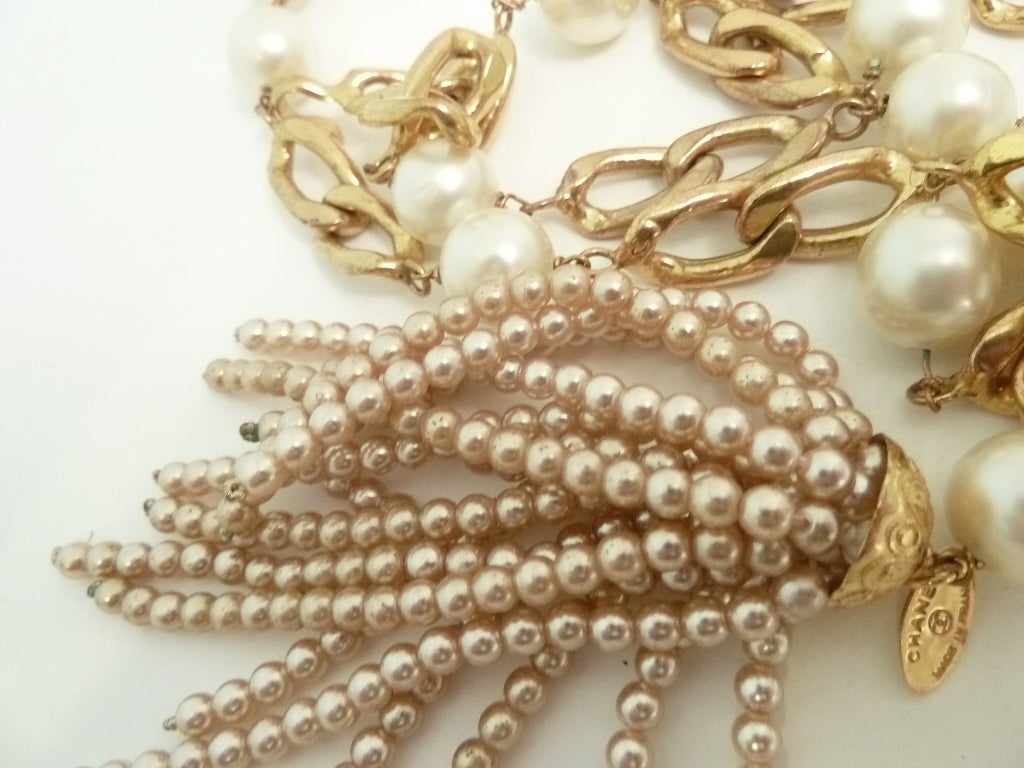 Vintage Chanel Faux Pearl Necklace/ Belt For Sale 2