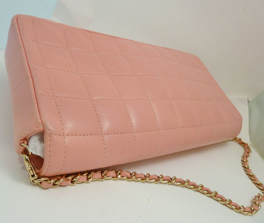 Women's Vintage Signed Chanel Pink Quilted Purse For Sale
