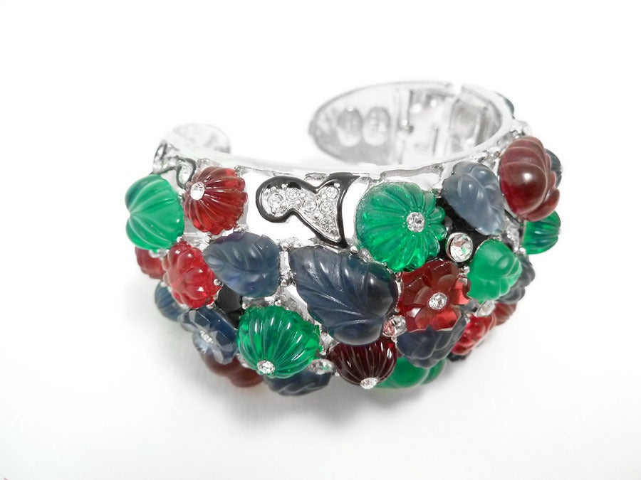 Signed Kenneth J. Lane Fruit Salad & Rhinestone Bracelet In Excellent Condition For Sale In New York, NY