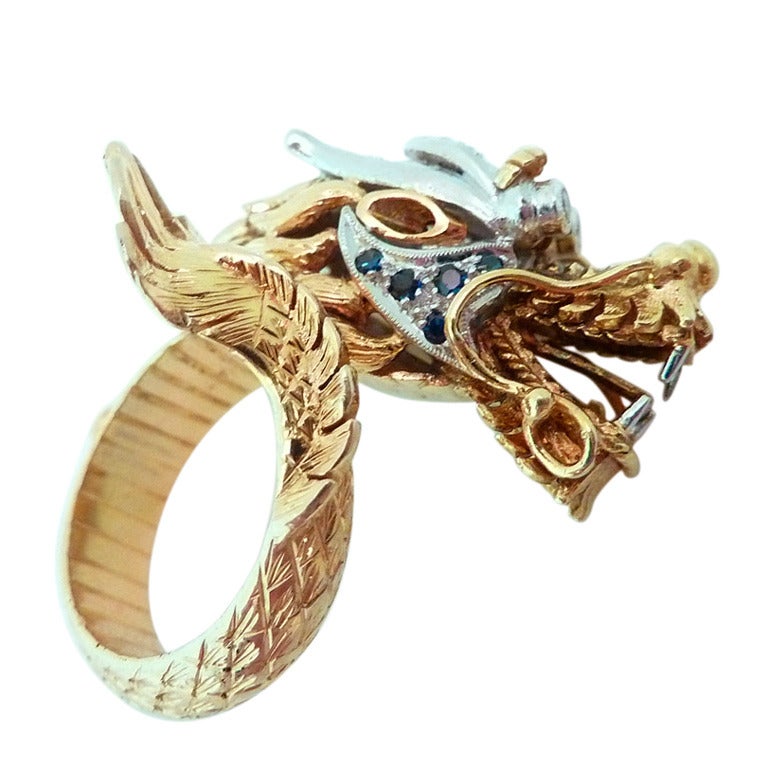 Diamonds & Sapphires 18kt Gold Dragon Ring For Sale