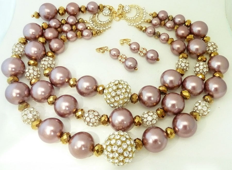 Contemporary Signed One-of-a-Kind R. E. Roselli 3-Strand Necklace & Earrings For Sale