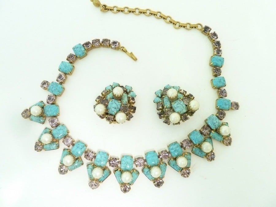 Stunning Vintage Schreiner turquoise Necklace & Earrings In Excellent Condition For Sale In New York, NY