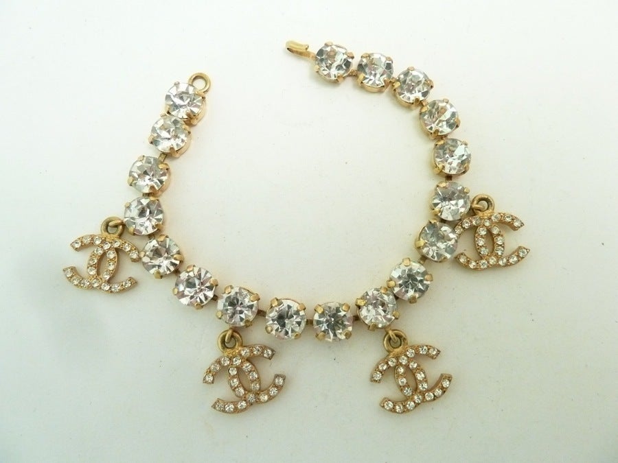 Vintage Chanel Charms CC Logo Rhinestone Bracelet In Excellent Condition For Sale In New York, NY