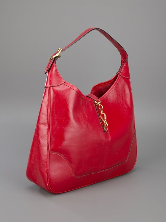 saphir hermes red