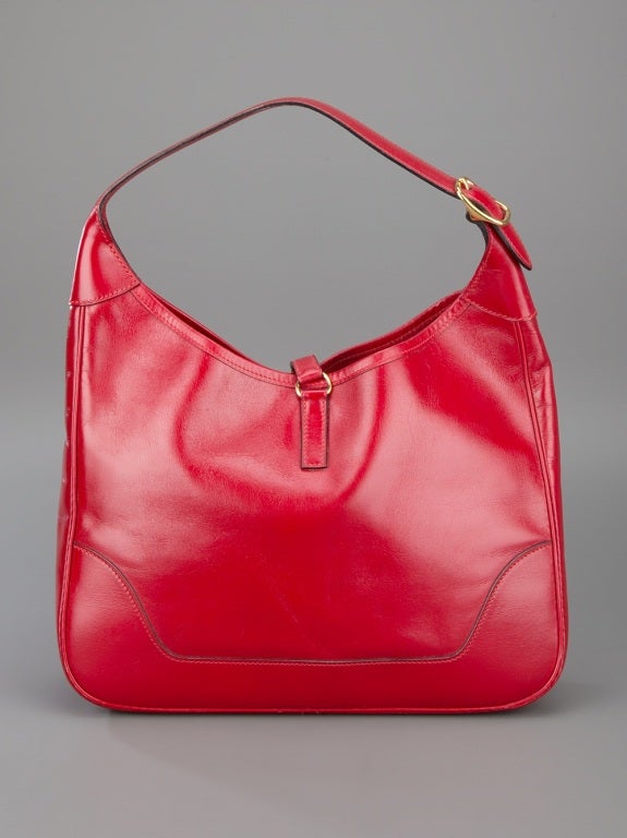 saphir hermes red