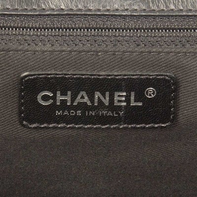 Chanel 2.55 Shoulder Bag 3