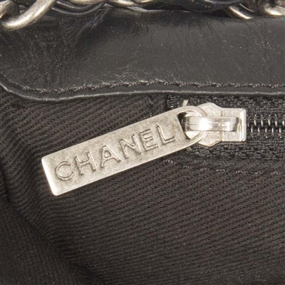 Chanel 2.55 Shoulder Bag 5