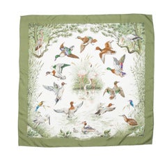 Hérmes Vintage Bird Print Scarf