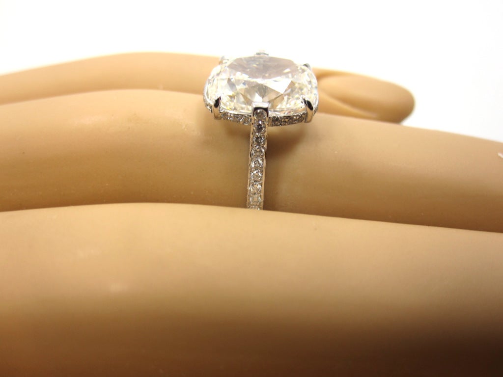 Exquisite GIA 4::11 Ct Cushion Cut Diamant Verlobungsring 1
