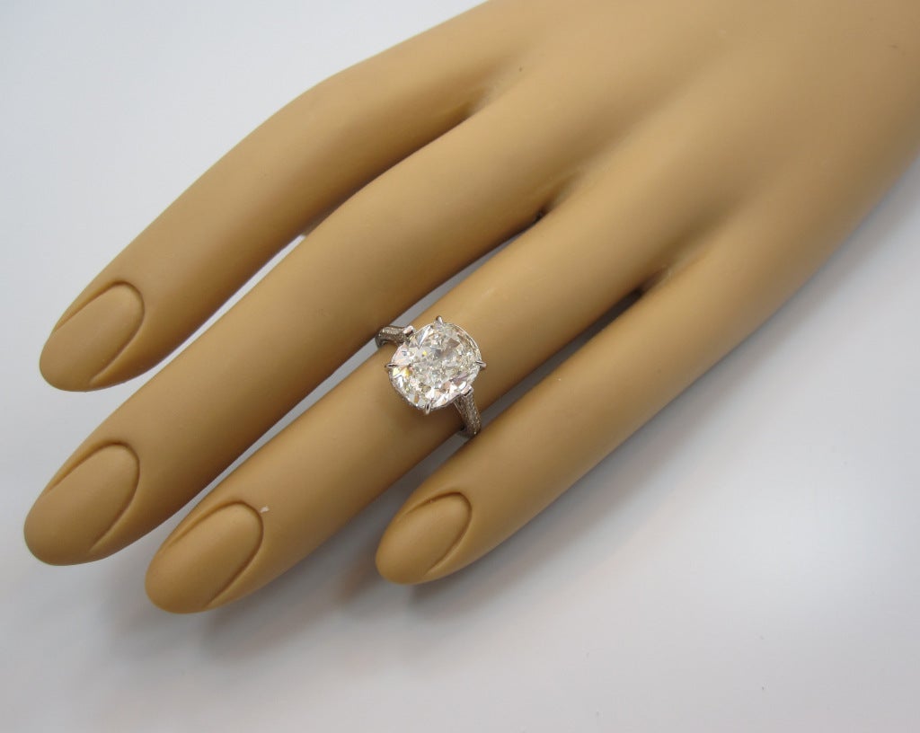 Exquisite GIA 4::11 Ct Cushion Cut Diamant Verlobungsring 3