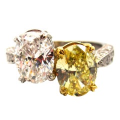 Natural Fancy Yellow & White Diamond "Toi et Moi" Crossover Ring 3