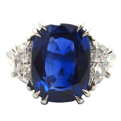 Exquisite 5.23 Ct. Natural Kashmir Sapphire & Diamond Ring