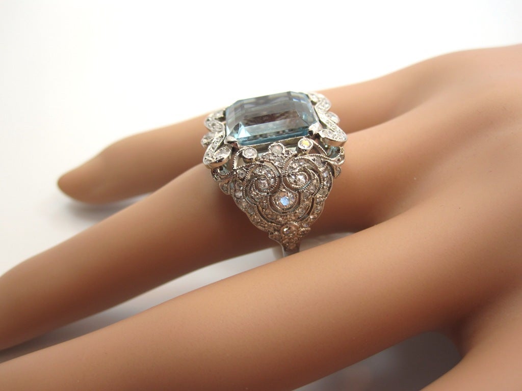 Women's Exquisite French Edwardian Era Aquamarine Old Cut Diamond Platinum Ring