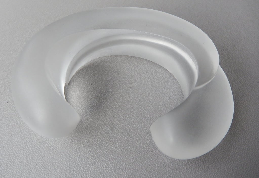 Women's 1970s Lucite Cuff with Satin Finish For Sale