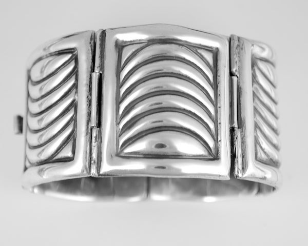 FRED DAVIS Mexican Repousse Bracelet