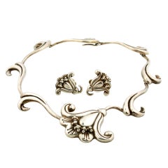 Rare Mexican Repousse Necklace and Earrings Set