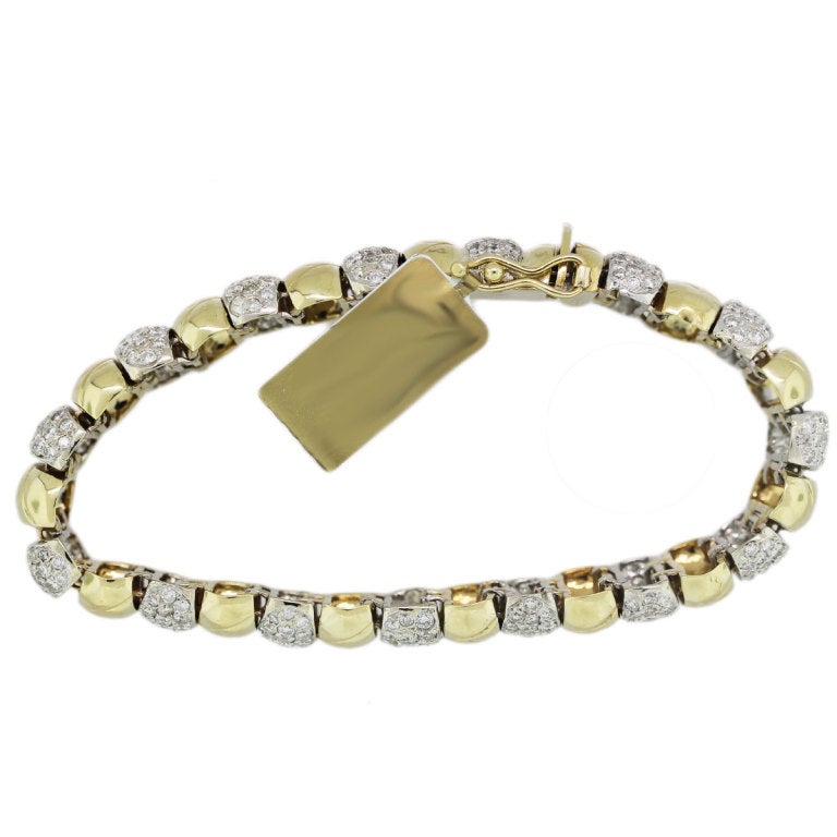 18k Yellow Gold Pave Diamond Bracelet Approx. 9ctw of Pave Set Diamonds. Diamond Color G/H. Diamond Clarity is VS. 	8