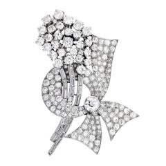 RAYMOND YARD Diamond Bow Spray Pin