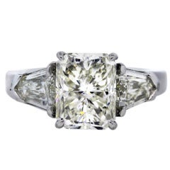 4.01 Carat Radiant Cut Diamond Platinum Engagement Ring