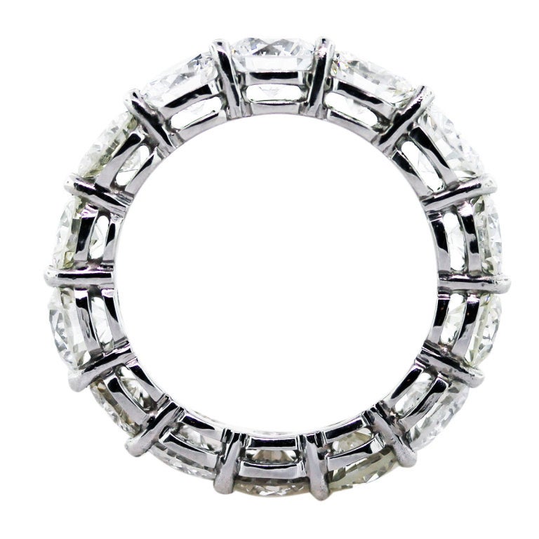 Contemporary Platinum Round Brilliant Cut Diamond Eternity Ring 6.5ctw