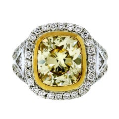 4.62ct Fancy Yellow Cushion Cut Diamond Engagement Ring